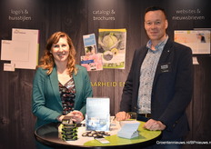 Joyce van de Hoorn en Ramon Paauw van Free Design. Zoals je kunt zien kunnen ze van alles ontwerpen voor je van een logo tot een hele website.